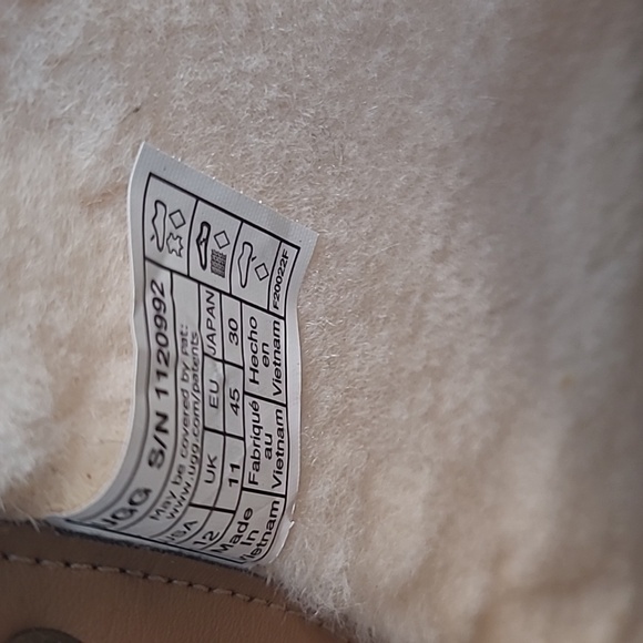 Ugg Kirkson Distressed Leather Boots Mens Size 12 - Picture 3 of 11